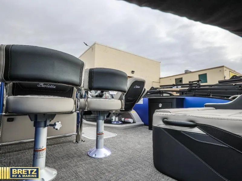 Slide: The Image of Barletta Boats C24UE 2026 - 24