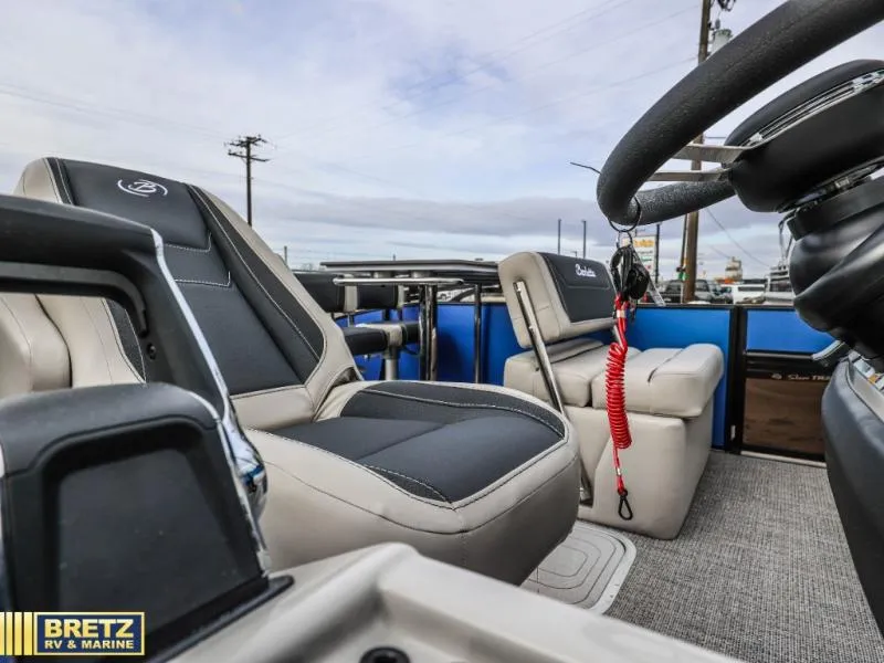 Slide: The Image of Barletta Boats C24UE 2026 - 18