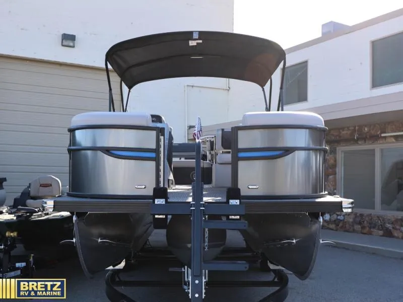 Slide: The Image of Barletta Boats C24UE 2026 - 2