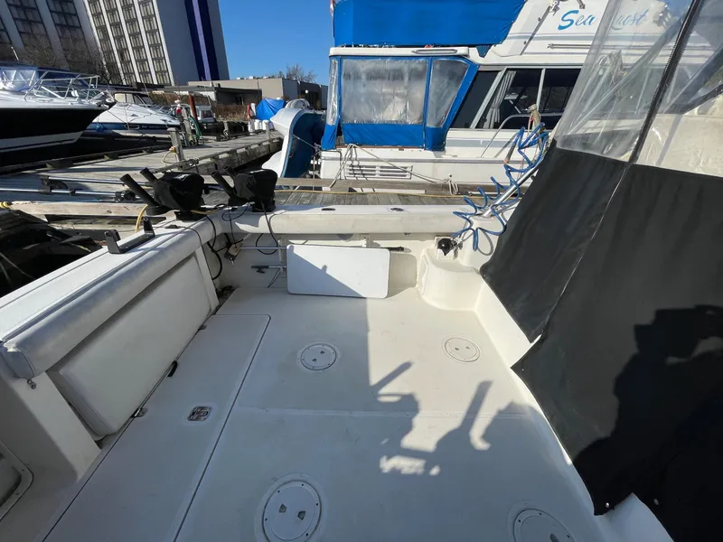 Slide: The Image of Pursuit 3100 Offshore 2005 - 4