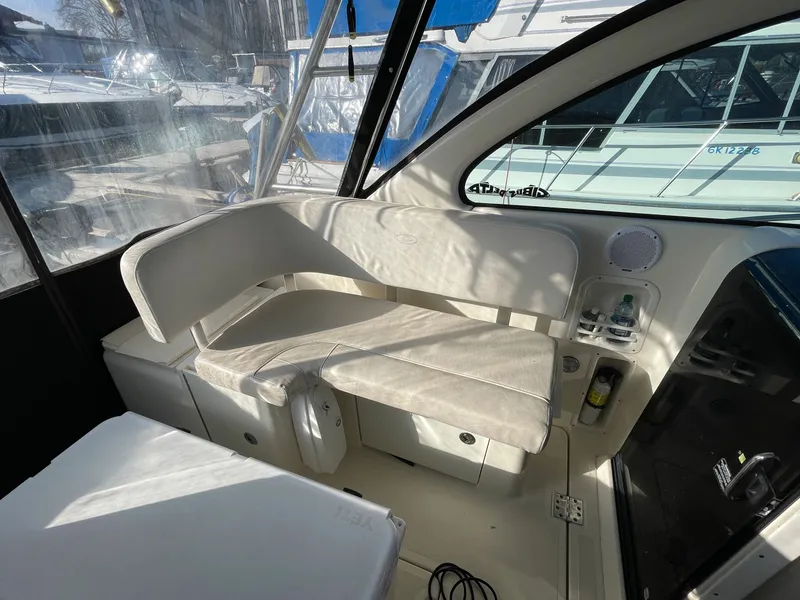 Slide: The Image of Pursuit 3100 Offshore 2005 - 9