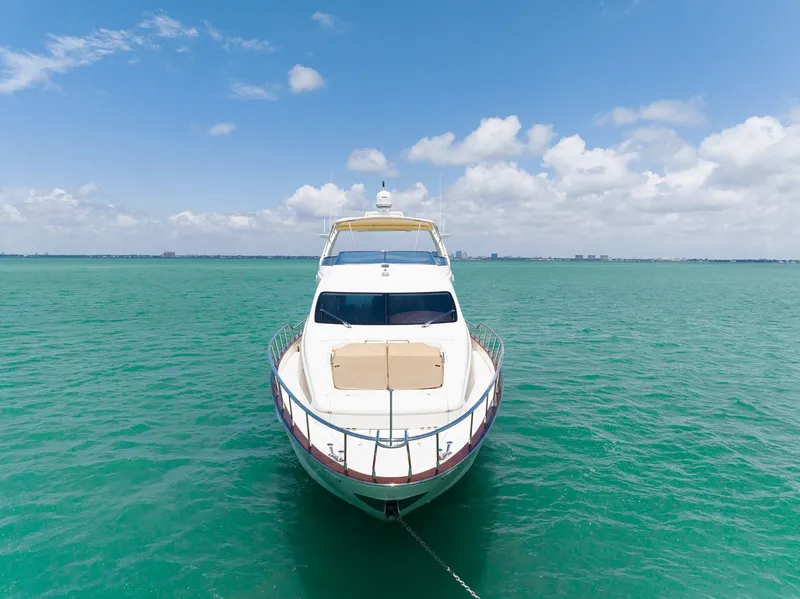 Slide: The Image of Azimut 79 2004 - 5