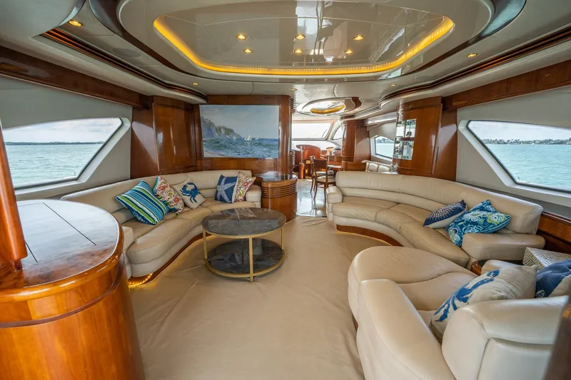 Slide: The Image of Azimut 79 2004 - 17