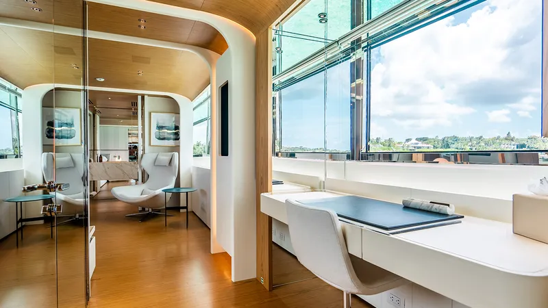 Slide: The Image of Benetti 121 2022 - 26
