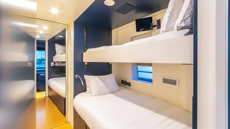 Slide: The Image of Benetti 121 2022 - 39