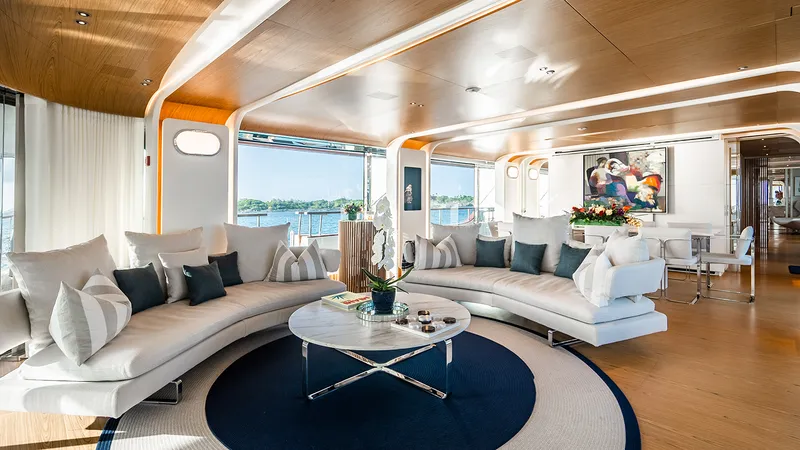 Slide: The Image of Benetti 121 2022 - 19