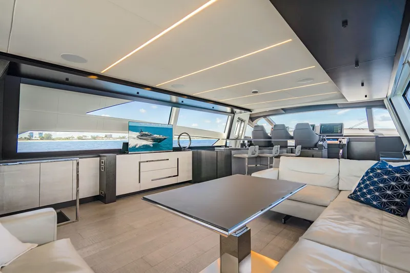 Slide: The Image of Pershing 92 2019 - 13