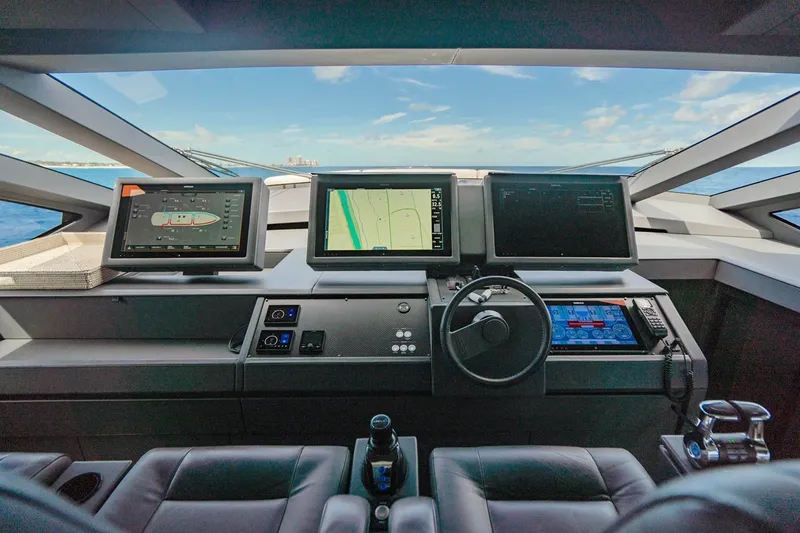 Slide: The Image of Pershing 92 2019 - 12