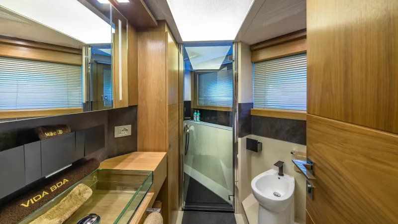Slide: The Image of Ferretti Custom Line 100 2012 - 36