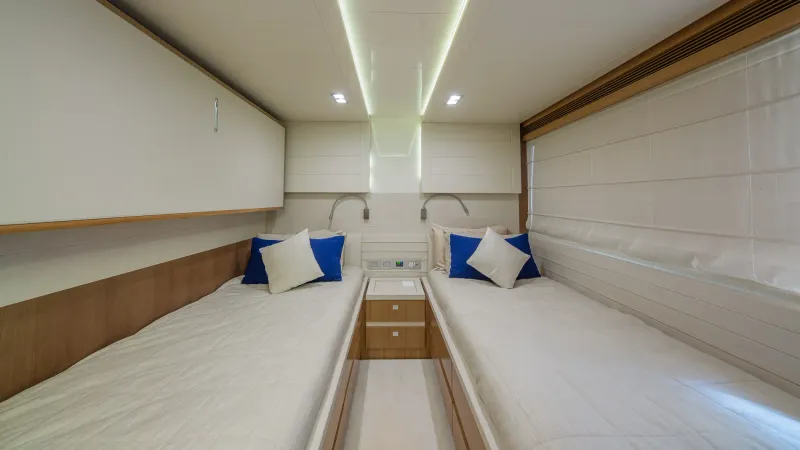 Slide: The Image of Ferretti Custom Line 100 2012 - 31