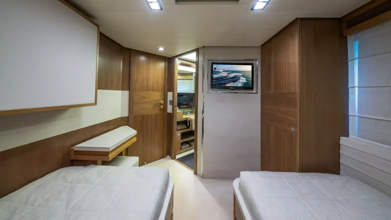 Slide: The Image of Ferretti Custom Line 100 2012 - 32