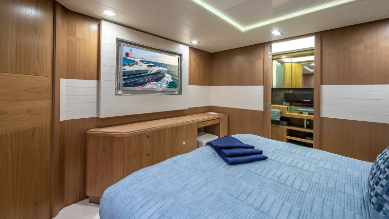 Slide: The Image of Ferretti Custom Line 100 2012 - 27