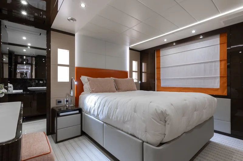 Slide: The Image of Benetti 132 2018 - 27