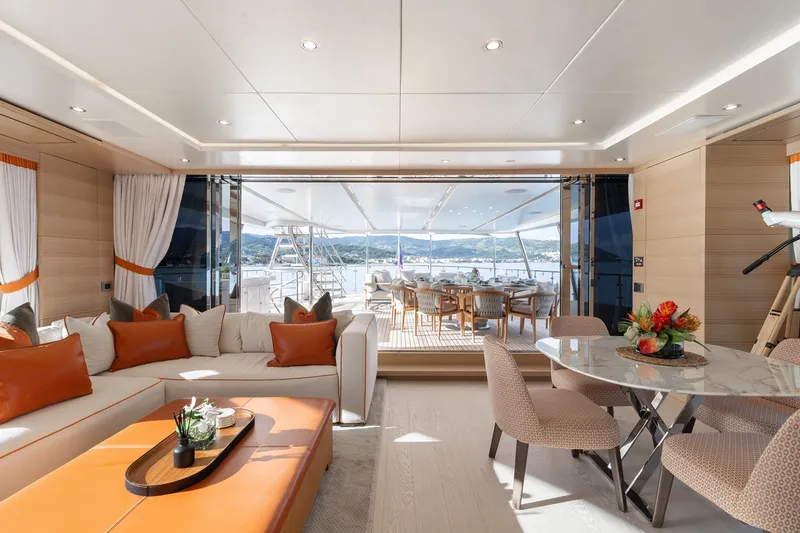 Slide: The Image of Benetti 132 2018 - 15