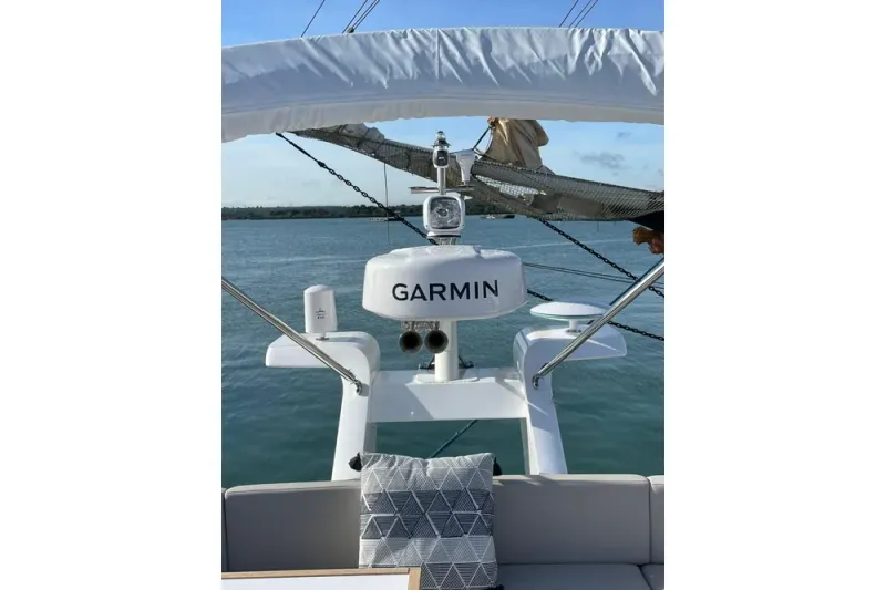 Slide: The Image of Fairline Squadron 50 2025 - 9
