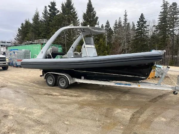 Slide: The Image of RIB U-23 Carbon Hull 2008 - 32