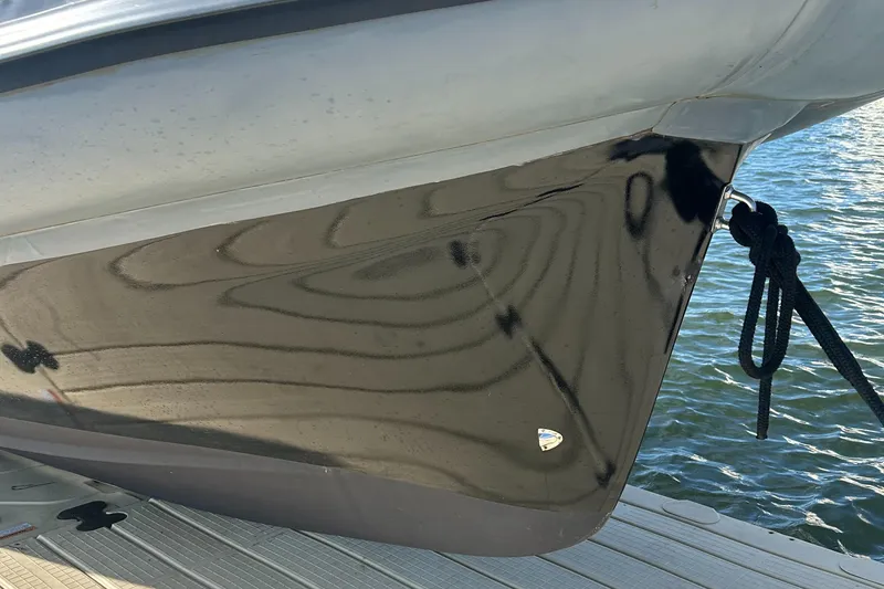 Slide: The Image of RIB U-23 Carbon Hull 2008 - 3