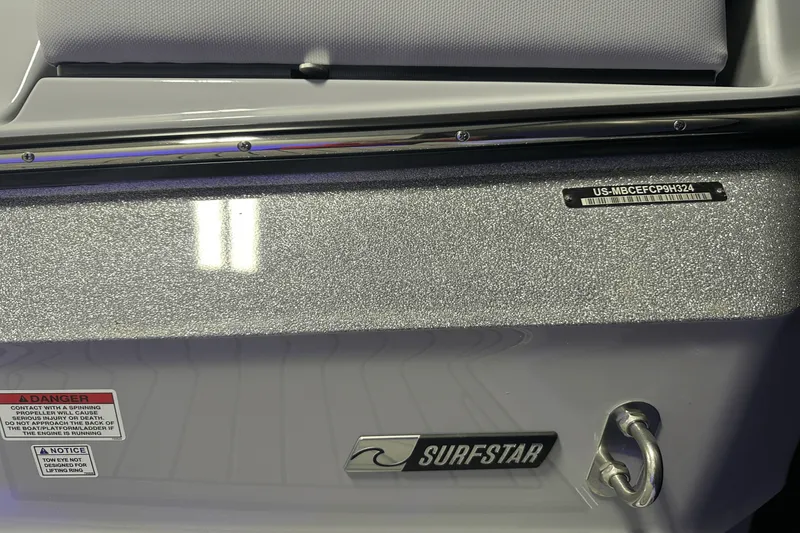 Slide: The Image of Mastercraft XT25 2024 - 19