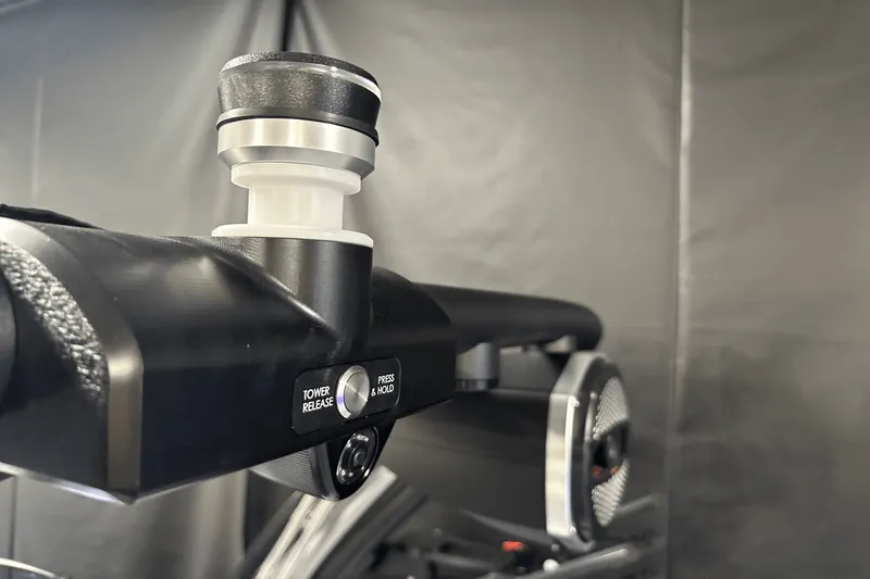 Slide: The Image of Mastercraft XT25 2024 - 57