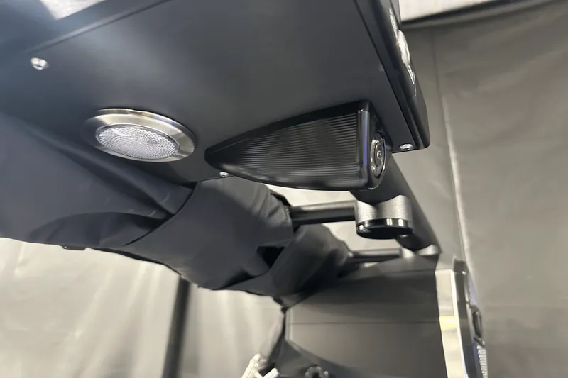 Slide: The Image of Mastercraft XT25 2024 - 58