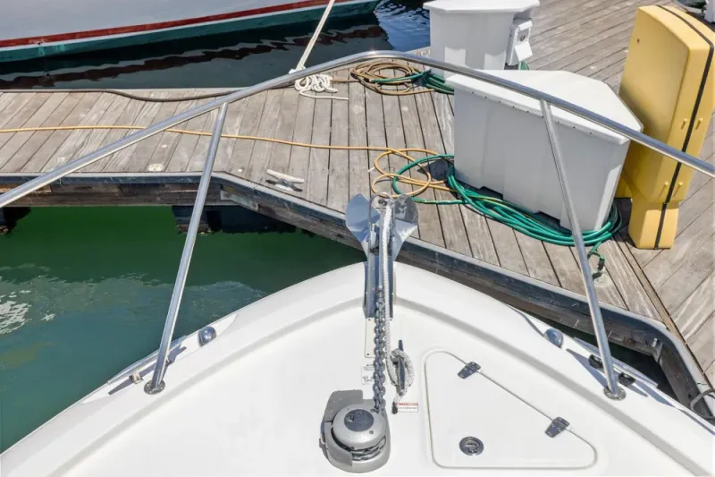 Slide: The Image of Boston Whaler 315 Conquest 2018 - 29