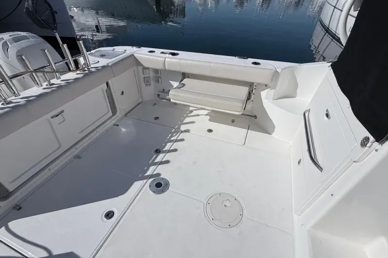 Slide: The Image of Boston Whaler 315 Conquest 2018 - 23