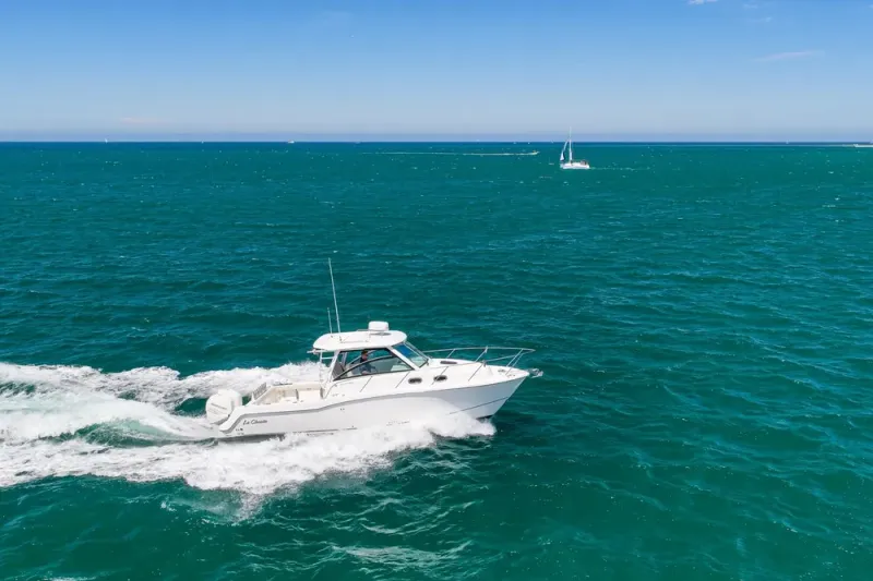 Slide: The Image of Boston Whaler 315 Conquest 2018 - 75