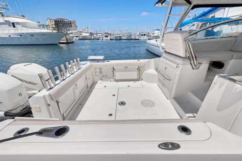 Slide: The Image of Boston Whaler 315 Conquest 2018 - 10