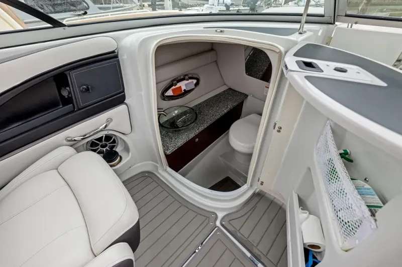 Slide: The Image of Crownline Boats 255 SS SURF 2022 - 24