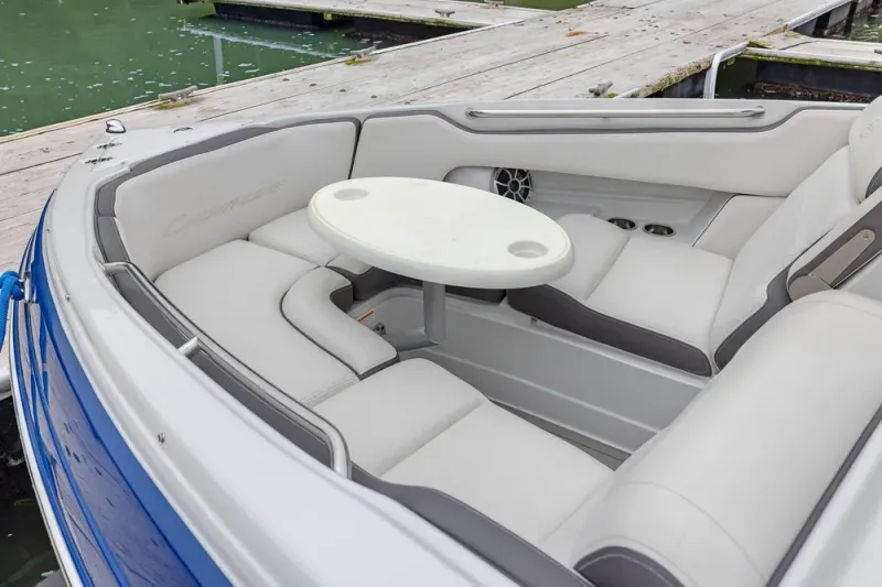 Slide: The Image of Crownline Boats 255 SS SURF 2022 - 27