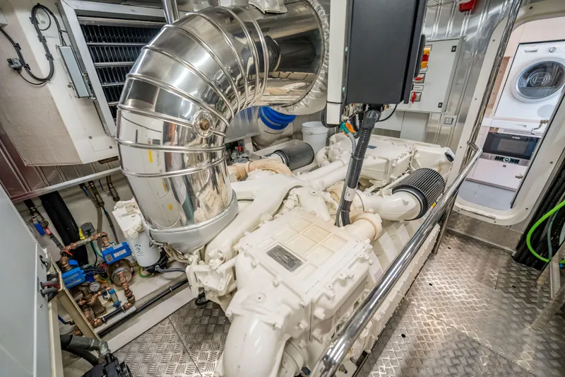Slide: The Image of Astondoa AS8 2023 - 129