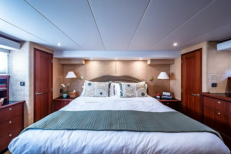Slide: The Image of PACIFIC MARINER Diamond 2005 - 67