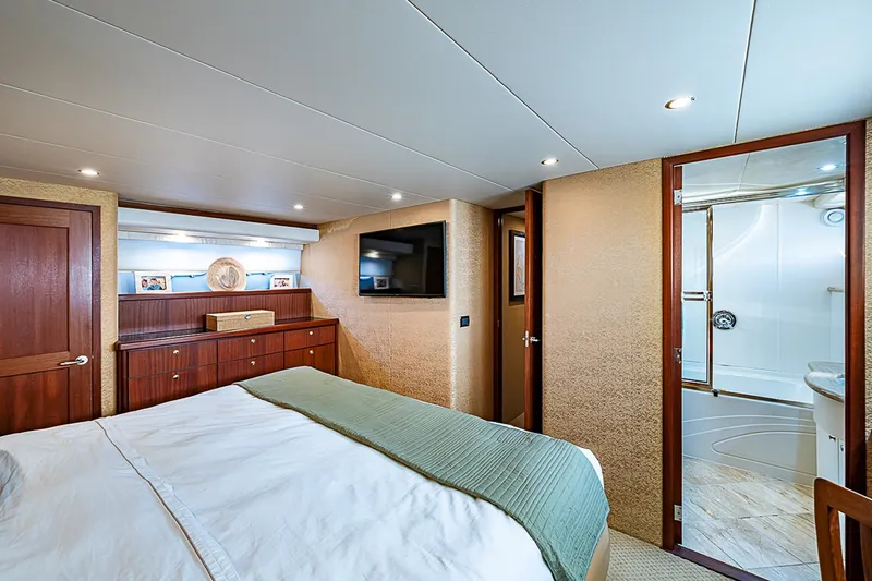 Slide: The Image of PACIFIC MARINER Diamond 2005 - 71