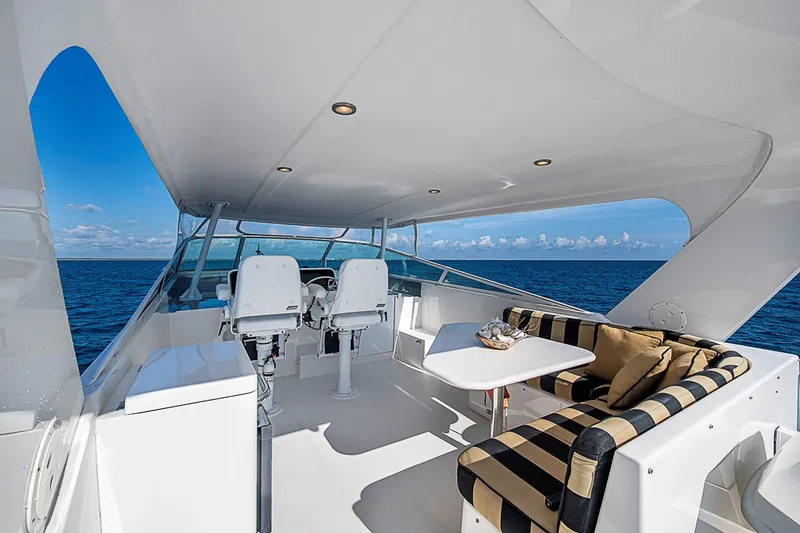 Slide: The Image of PACIFIC MARINER Diamond 2005 - 30
