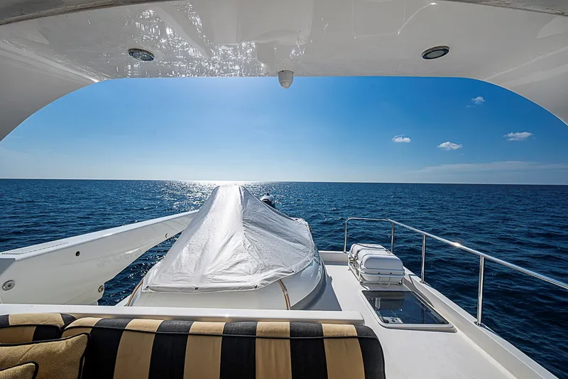 Slide: The Image of PACIFIC MARINER Diamond 2005 - 24
