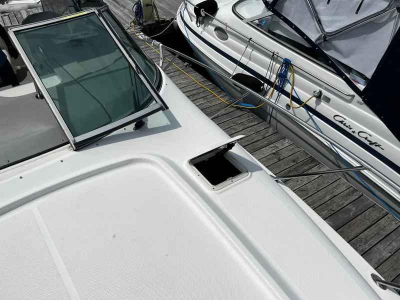 Slide: The Image of Bayliner 305 2007 - 21