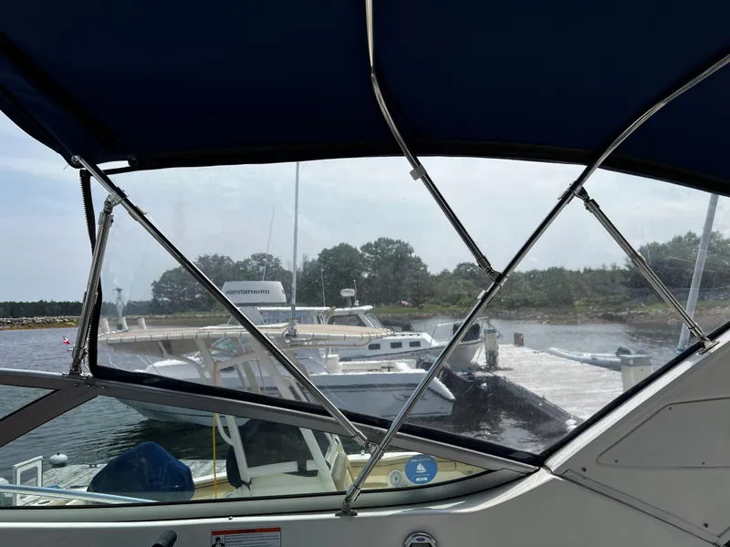 Slide: The Image of Bayliner 305 2007 - 29