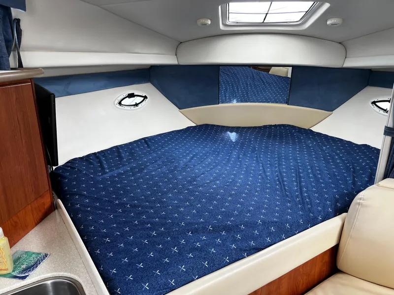 Slide: The Image of Bayliner 305 2007 - 43