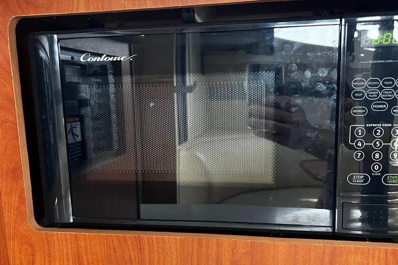 Slide: The Image of Bayliner 305 2007 - 57