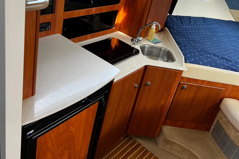 Slide: The Image of Bayliner 305 2007 - 63