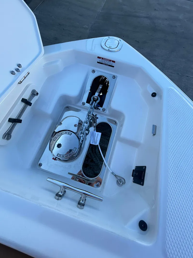 Slide: The Image of Chaparral 307 SSX 2025 - 12