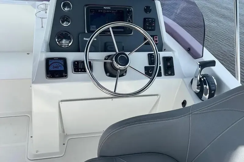 Slide: The Image of Beneteau Swift Trawler 34 2017 - 3