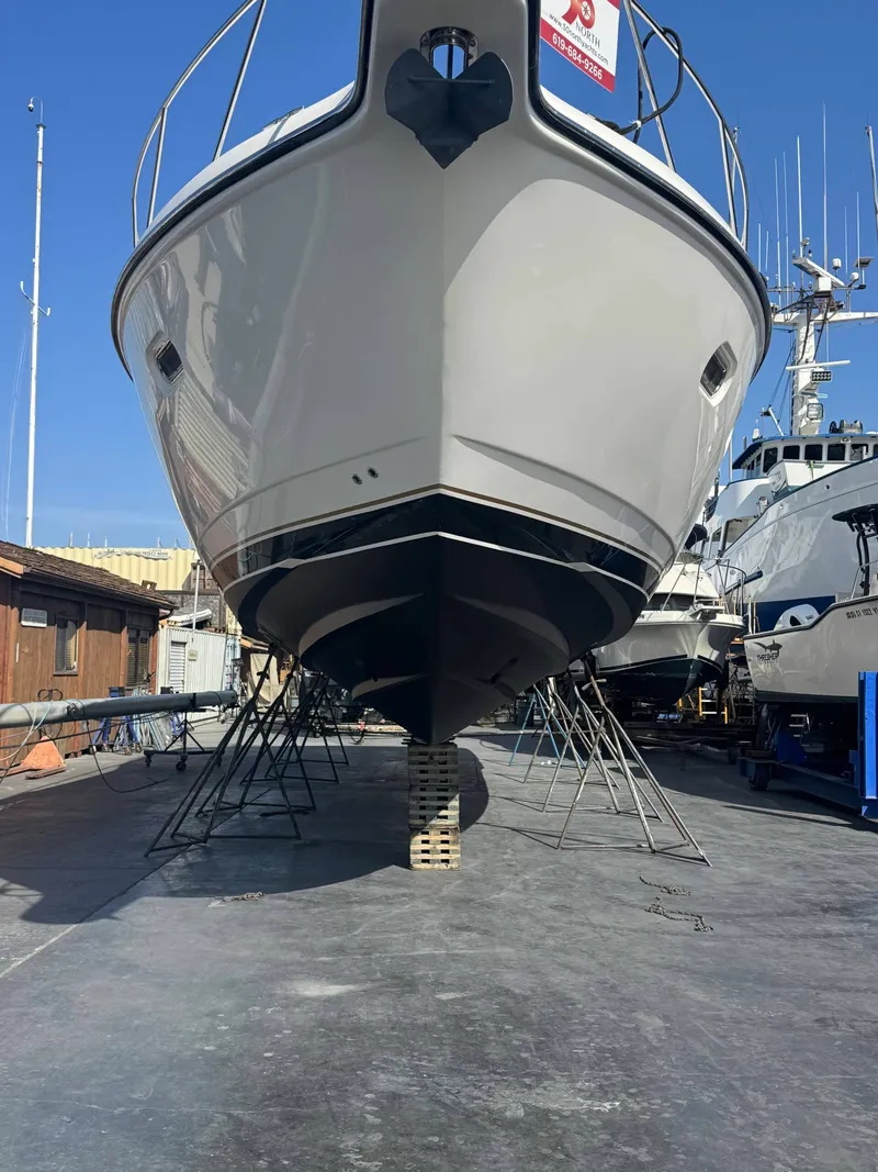 Slide: The Image of Tiara 5200 Sovran Salon 2006 - 39
