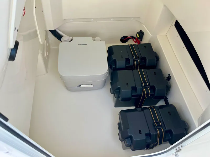 Slide: The Image of Boston whaler 22DNT 2027 - 26