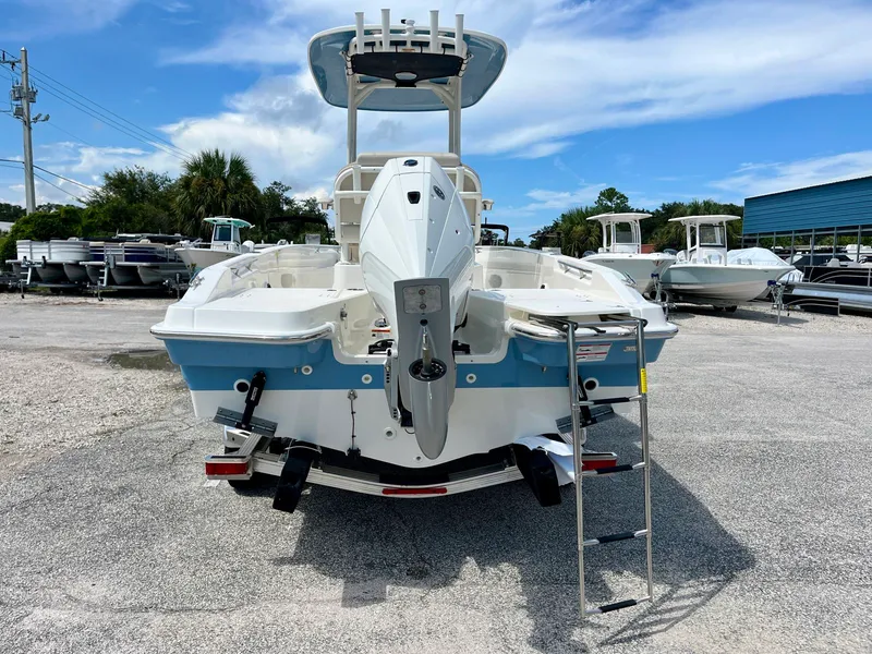 Slide: The Image of Boston whaler 22DNT 2027 - 6