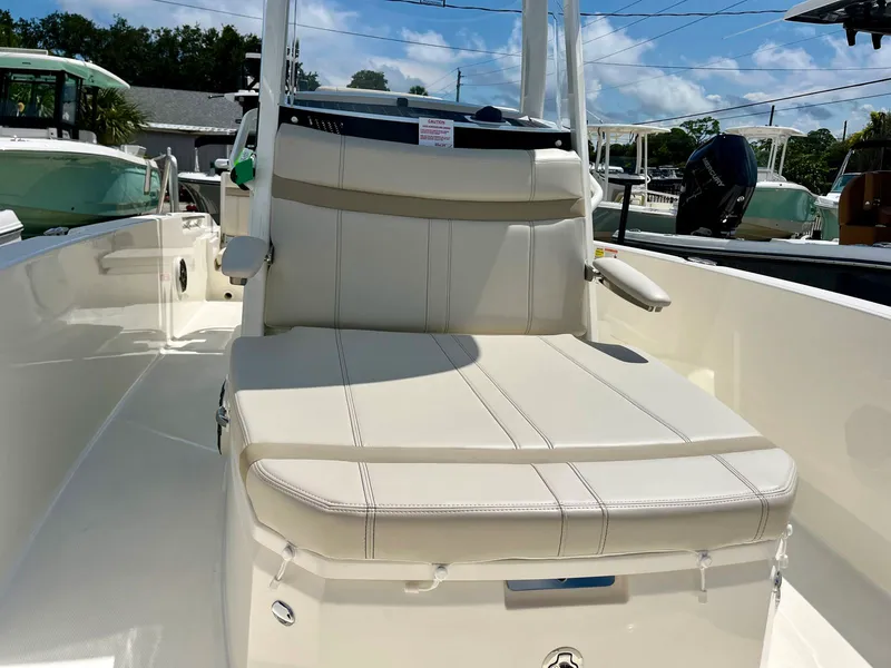 Slide: The Image of Boston whaler 22DNT 2027 - 24