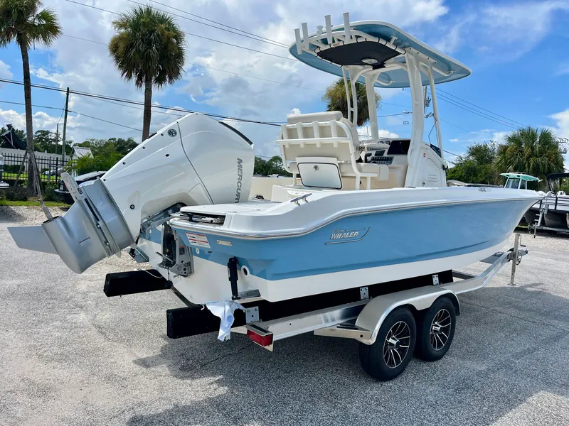 Slide: The Image of Boston whaler 22DNT 2027 - 7