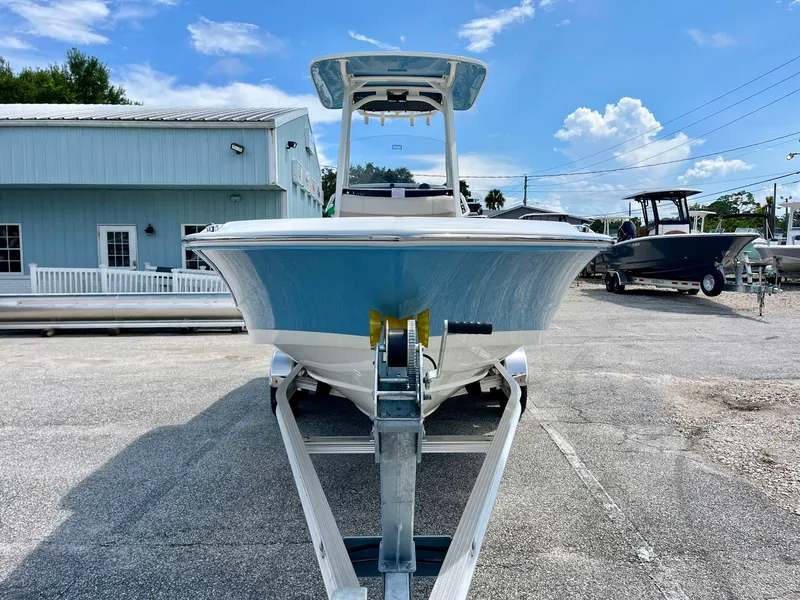 Slide: The Image of Boston whaler 22DNT 2027 - 2