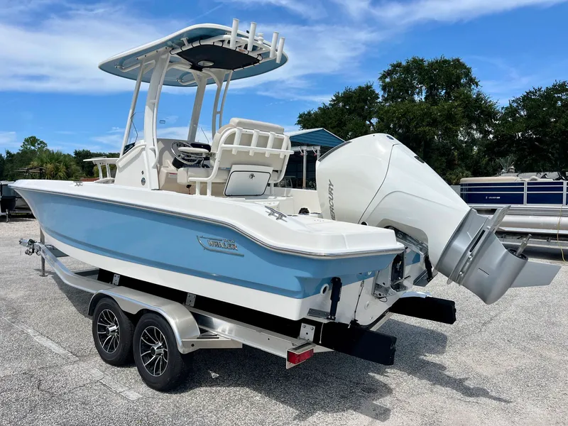 Slide: The Image of Boston whaler 22DNT 2027 - 5