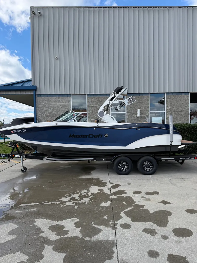 The Image of MasterCraft X22 2020 - 0